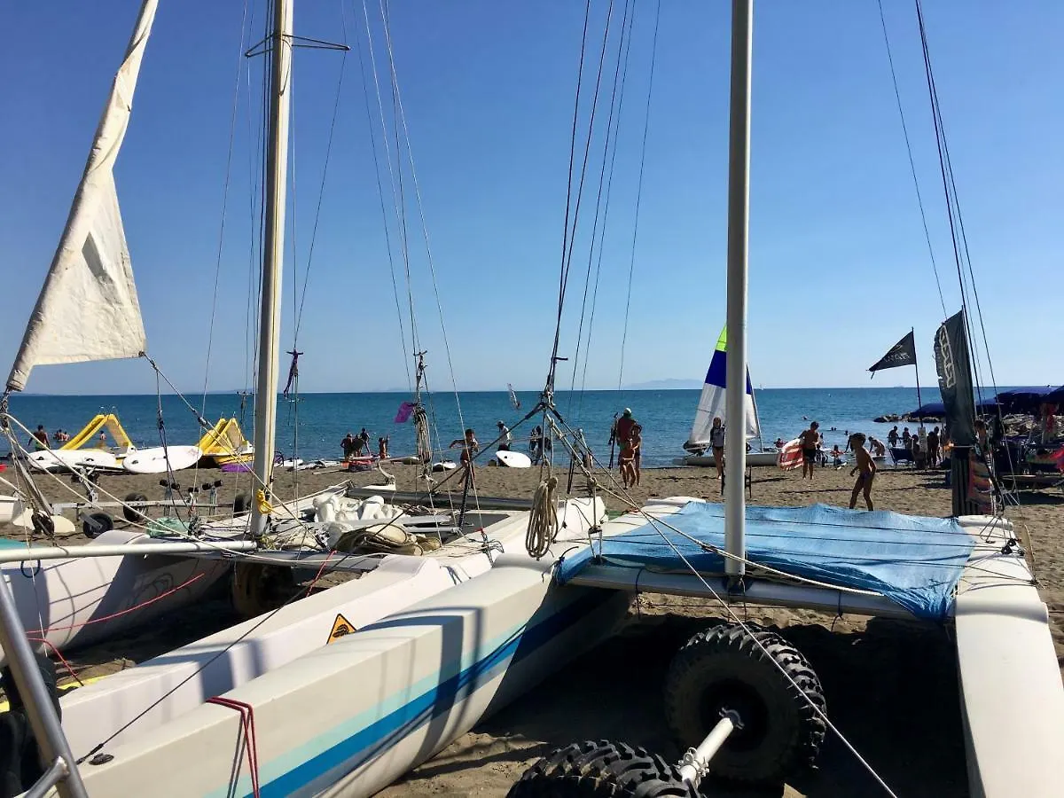 アパート カザーレ・マリッティモToscana Tour - La Ninfea With Sea Viewアパートメント